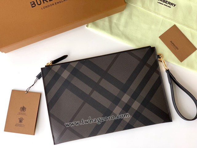 Burberry專門店新款格紋拉鏈收納袋手拿包 巴寶莉經典款男士手包 yxb1117